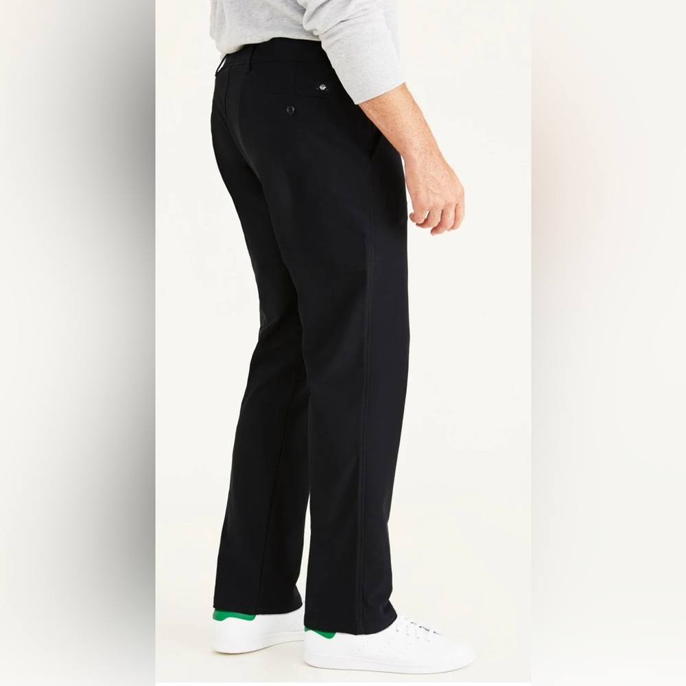 Dockers-Men’s Black Comfort Waist Workday Chinos, Straight Fit. 32W x30… - Picture 3 of 16